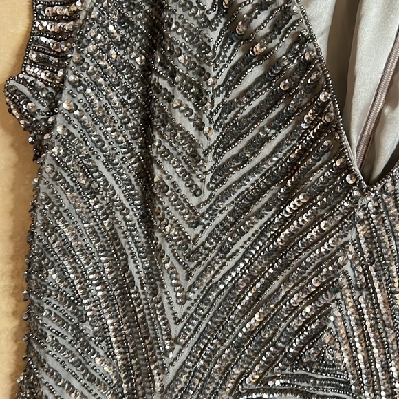 💕NWT Gorgeous dress 💕 - Picture 4 of 4